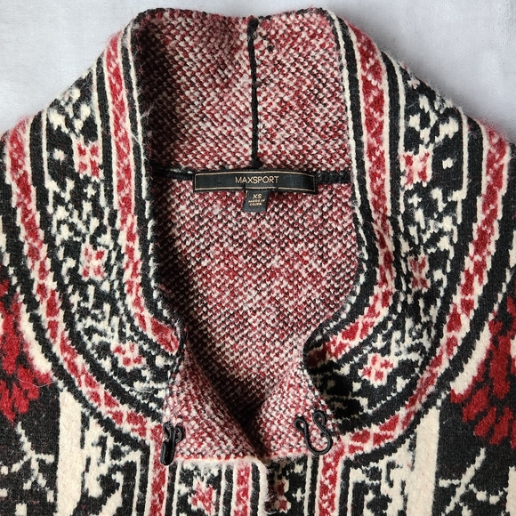 Maxsport Bohemian Longline Open Cardigan in Intricate Floral Pattern - Picture 2 of 8